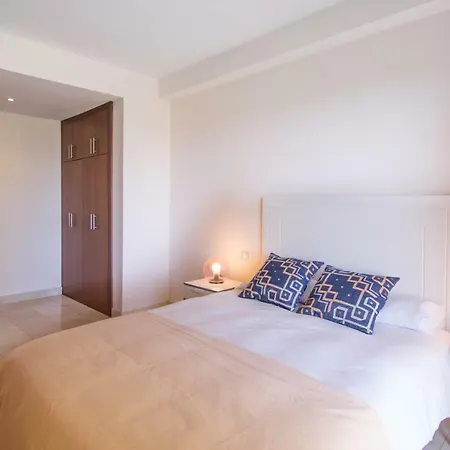 Homeforguest Salobre Villa, 5pax, Pool And Great Views San Bartolome de Tirajana (Gran Canaria)