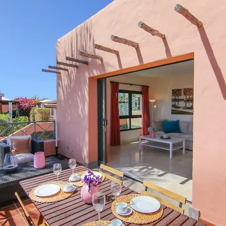 Homeforguest Salobre Villa, 5pax, Pool And Great Views * San Bartolome de Tirajana (Gran Canaria)