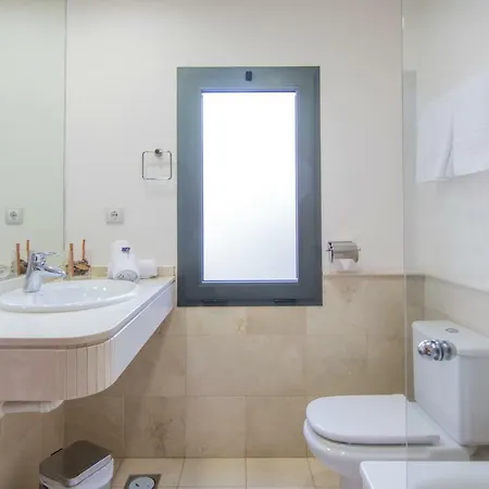 Homeforguest Salobre Villa, 5pax, Pool And Great Views * San Bartolome de Tirajana (Gran Canaria)