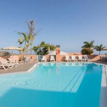 Homeforguest Salobre Villa, 5pax, Pool And Great Views * San Bartolome de Tirajana (Gran Canaria)